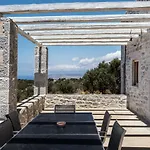 Stone Oasis Apartman *